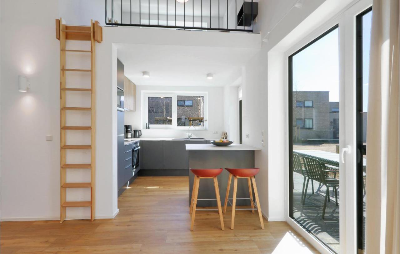 Amazing Home In Lembruch-Duemmer See With Kitchen Dış mekan fotoğraf
