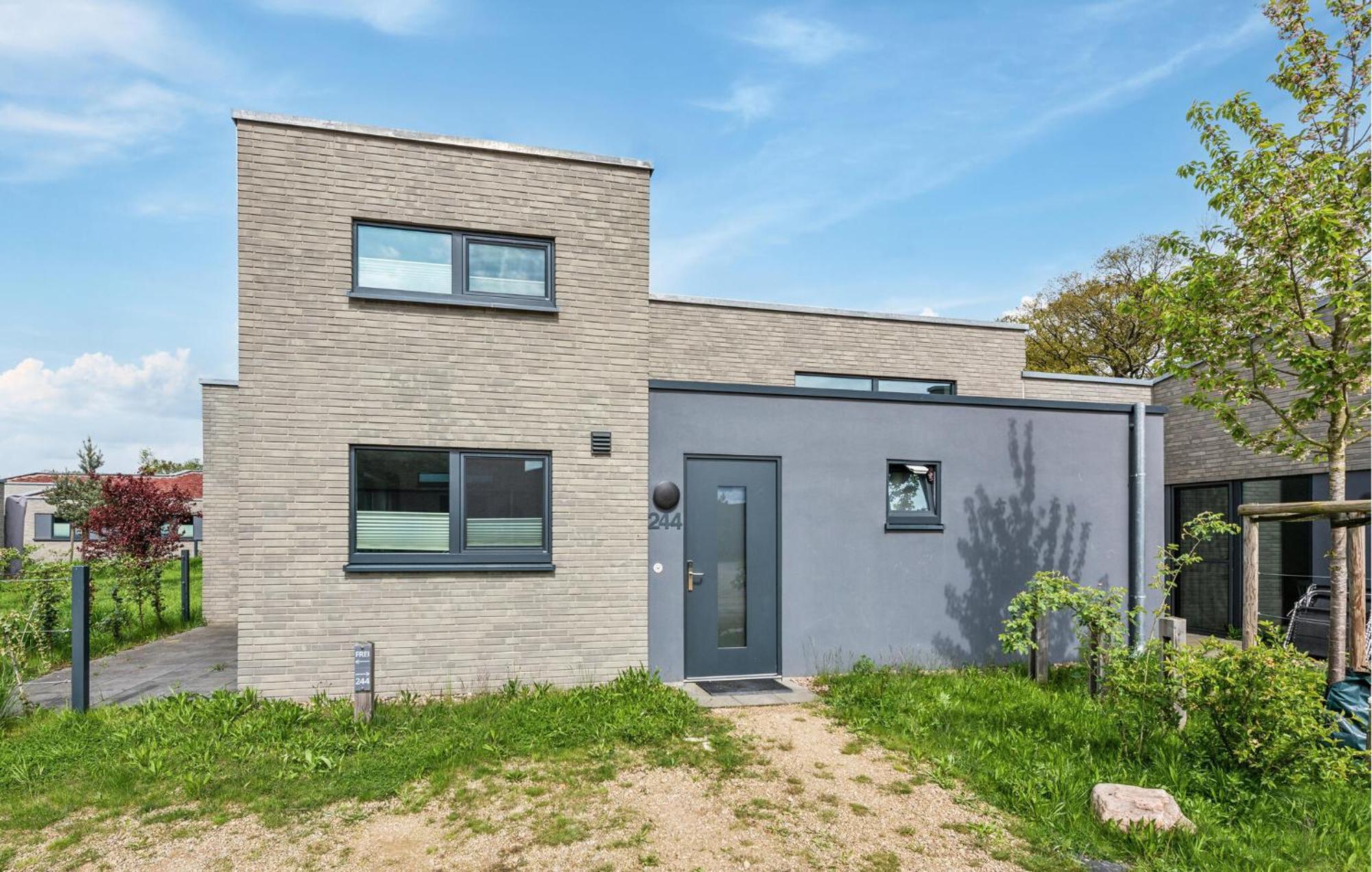 Amazing Home In Lembruch-Duemmer See With Kitchen Dış mekan fotoğraf
